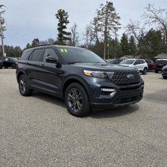 Used 2022 Ford Explorer XLT w/ Equipment Group 202A image 1