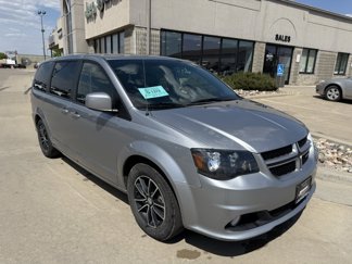 Used 2019 Dodge Grand Caravan GT image 1
