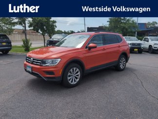 Used 2019 Volkswagen Tiguan SE w/ Panoramic Sunroof Package image 1