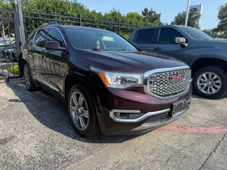 Used 2017 GMC Acadia Denali w/ Technology Package image 1