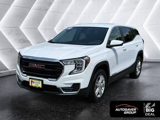 Used 2022 GMC Terrain SLE image 1