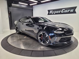 Used 2017 Chevrolet Camaro LT image 1
