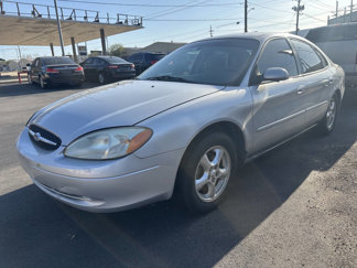 Used 2003 Ford Taurus SES image 1