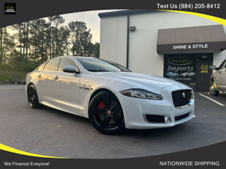 Used 2016 Jaguar XJ R image 1