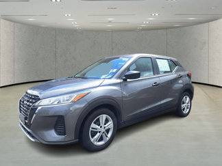 Used 2024 Nissan Kicks S image 1