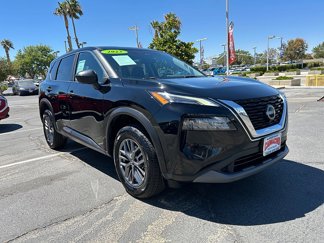 Used 2023 Nissan Rogue S image 1