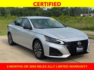 Used 2024 Nissan Altima 2.5 SV image 1