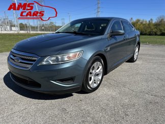 Used 2010 Ford Taurus SEL image 1