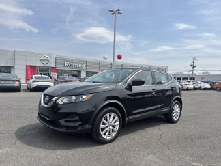 Used 2020 Nissan Rogue Sport S w/ Appearance Package image 1