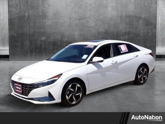 Used 2022 Hyundai Elantra Limited image 1