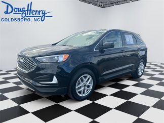 Used 2023 Ford Edge SEL image 1