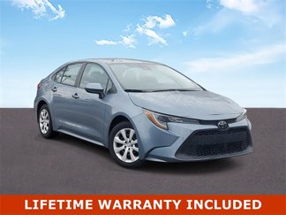 Used 2022 Toyota Corolla LE image 1