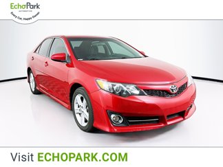 Used 2014 Toyota Camry SE image 1