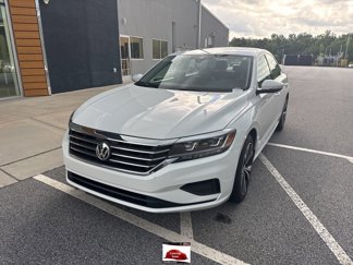 Used 2021 Volkswagen Passat 2.0T SE image 1