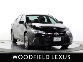 Used 2016 Toyota Camry LE image 1
