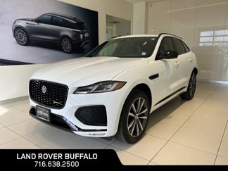 Used 2024 Jaguar F-PACE R-Dynamic S image 1
