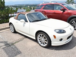 Used 2007 MAZDA MX-5 Miata Grand Touring w/ Premium Pkg image 1