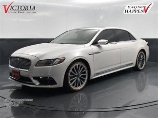 Used 2018 Lincoln Continental Select image 1