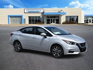 Used 2021 Nissan Versa SV image 1