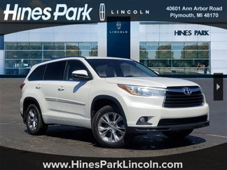 Used 2015 Toyota Highlander XLE image 1