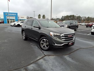 Used 2020 GMC Terrain SLT image 1