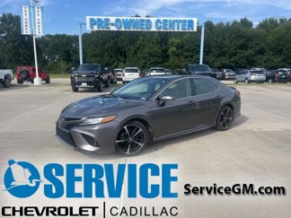 Used 2019 Toyota Camry XSE image 1