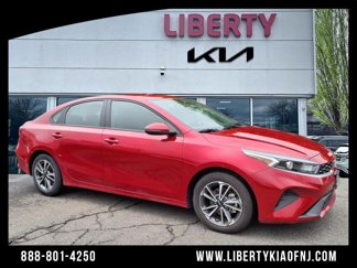Certified 2022 Kia Forte LXS w/ LXS Technology Package image 1