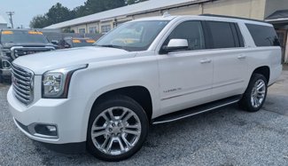 Used 2020 GMC Yukon XL SLT w/ Premium Edition image 1