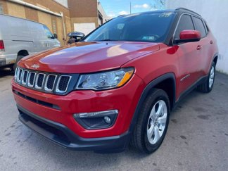 Used 2019 Jeep Compass Latitude image 1