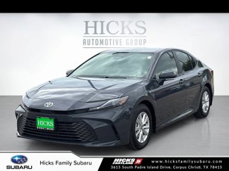 Used 2025 Toyota Camry LE image 1