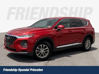 Used 2019 Hyundai Santa Fe SE image 1