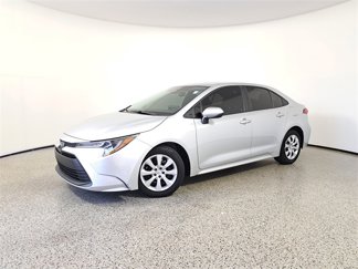 Used 2023 Toyota Corolla LE image 1