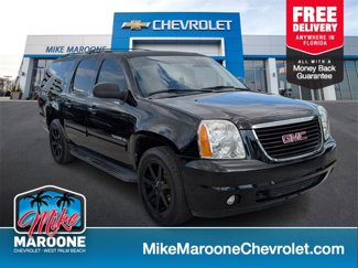 Used 2013 GMC Yukon XL SLT image 1