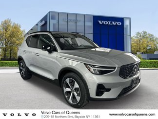 Certified 2023 Volvo XC40 B5 Plus w/ Driver Assist Package image 1