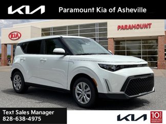 New 2025 Kia Soul LX image 1