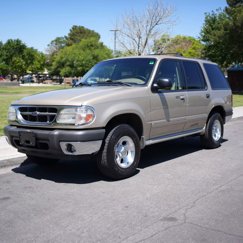Used 2001 Ford Explorer XLT image 1