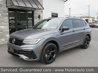 Used 2024 Volkswagen Tiguan SE R-Line image 1