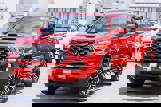 Used 2020 Toyota Tacoma TRD Sport image 1