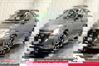 Used 2025 Nissan Sentra SR image 1