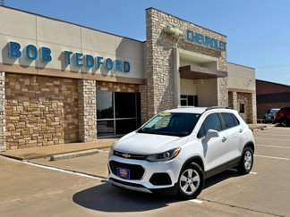 Used 2018 Chevrolet Trax LT w/ LT Convenience Package image 1