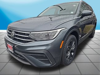 Certified 2022 Volkswagen Tiguan SE w/ Panoramic Sunroof Package image 1