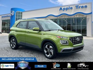Used 2021 Hyundai Venue SEL w/ Premium Package image 1