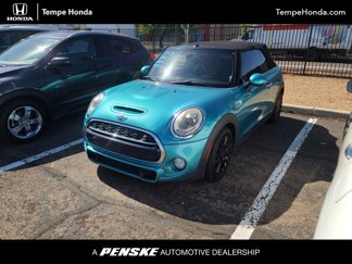 Used 2018 MINI Cooper S image 1