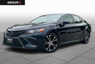 Used 2018 Toyota Camry SE w/ Moonroof Package image 1