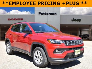 New 2025 Jeep Compass Latitude image 1