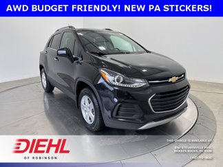 Used 2017 Chevrolet Trax LT w/ Sun & Sound Package image 1