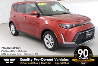 Used 2023 Kia Soul LX w/ LX Technology Package image 1