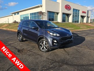 Used 2020 Kia Sportage LX image 1
