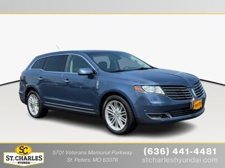 Used 2018 Lincoln MKT AWD w/ Technology Package image 1
