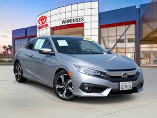 Used 2018 Honda Civic Touring image 1